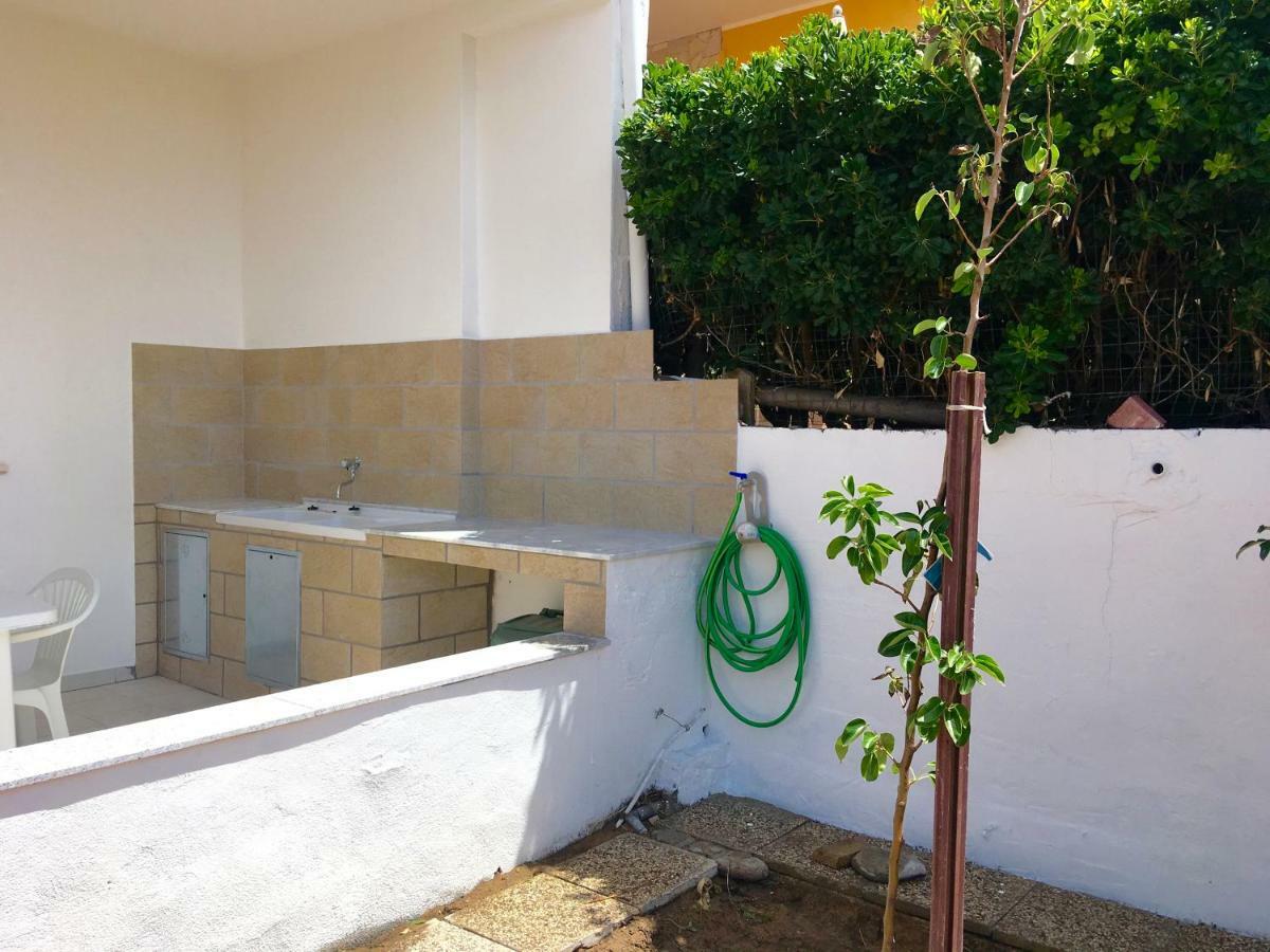 Apartament Victoria 150Mt From Beach Castelsardo Bagian luar foto