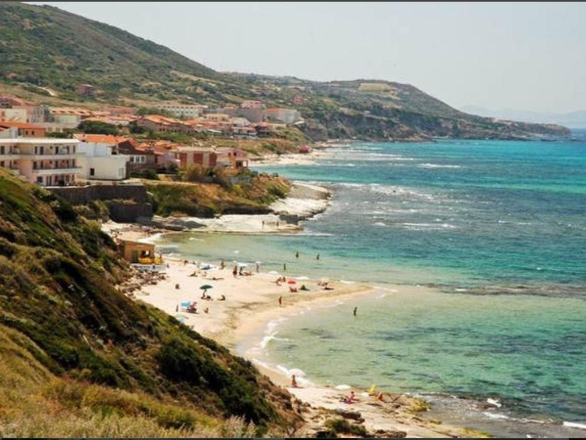 Apartament Victoria 150Mt From Beach Castelsardo Bagian luar foto